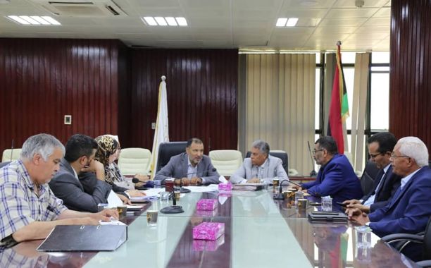الوِزارَة تعقِد ورشة عَمل حول المؤشرات التَّربوية
