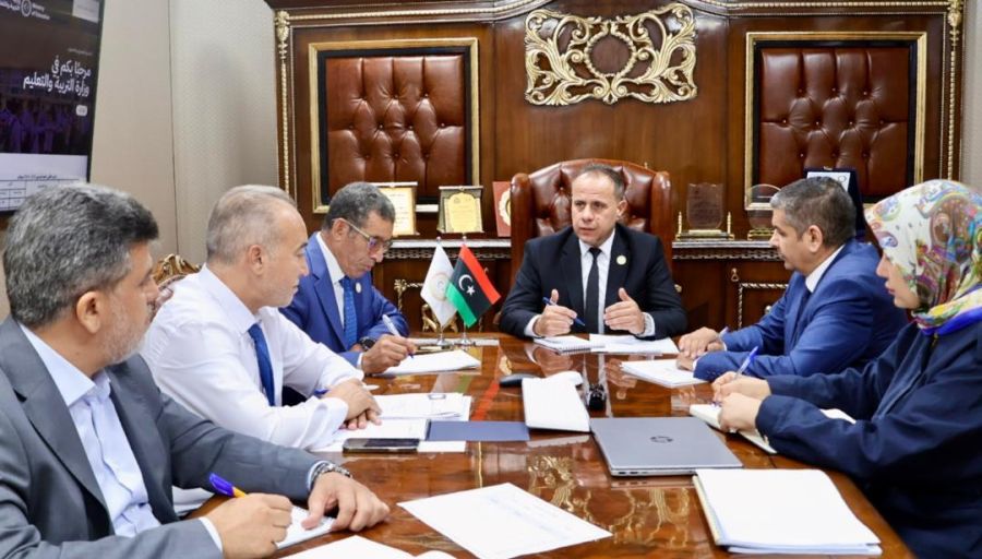 ضمن مشاريع عودة الحياة .. وزير التربية والتعليم يفتتح مدرستين جديدتين "مدارس المستقبل" ويتابع سير العملية التعليمية بمصراتة - وزارة التربية والتعليم ضمن مشاريع عودة الحياة .. وزير التربية والتعليم يفتتح مدرستين جديدتين "مدارس المستقبل" ويتابع سير العملية التعليمية بمصراتة