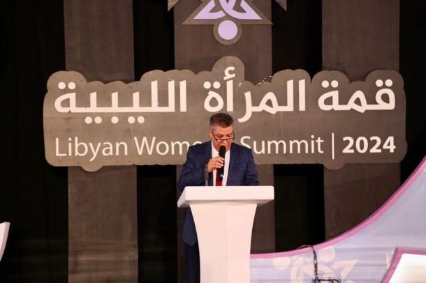 الوزير يشهد اِجتماع مصلحة التّفتيش والتّوجيه التّربوي الدّوري بِمديري فروع الوحدات المكانية للمصلحة.