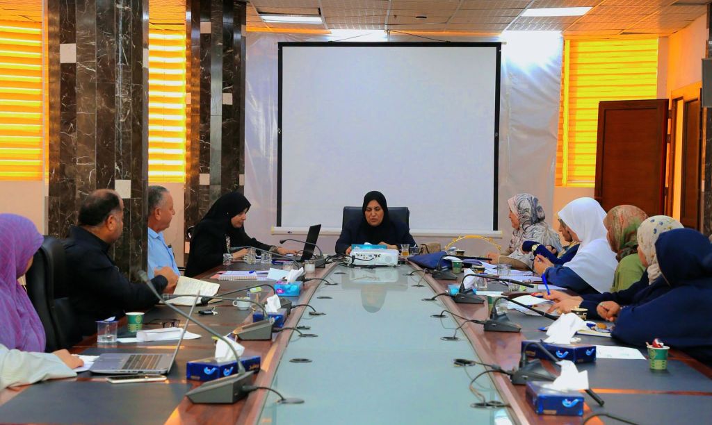 لجنة الرخصة المهنية تعقد اجتماعها الثالث برئاسة وكيل الوزارة للشؤون التربوية