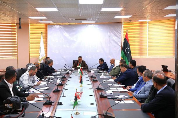 الوزير يترأس اجتماع لجنة الملاكات الوظيفية بالمؤسّسات التّعليمية
