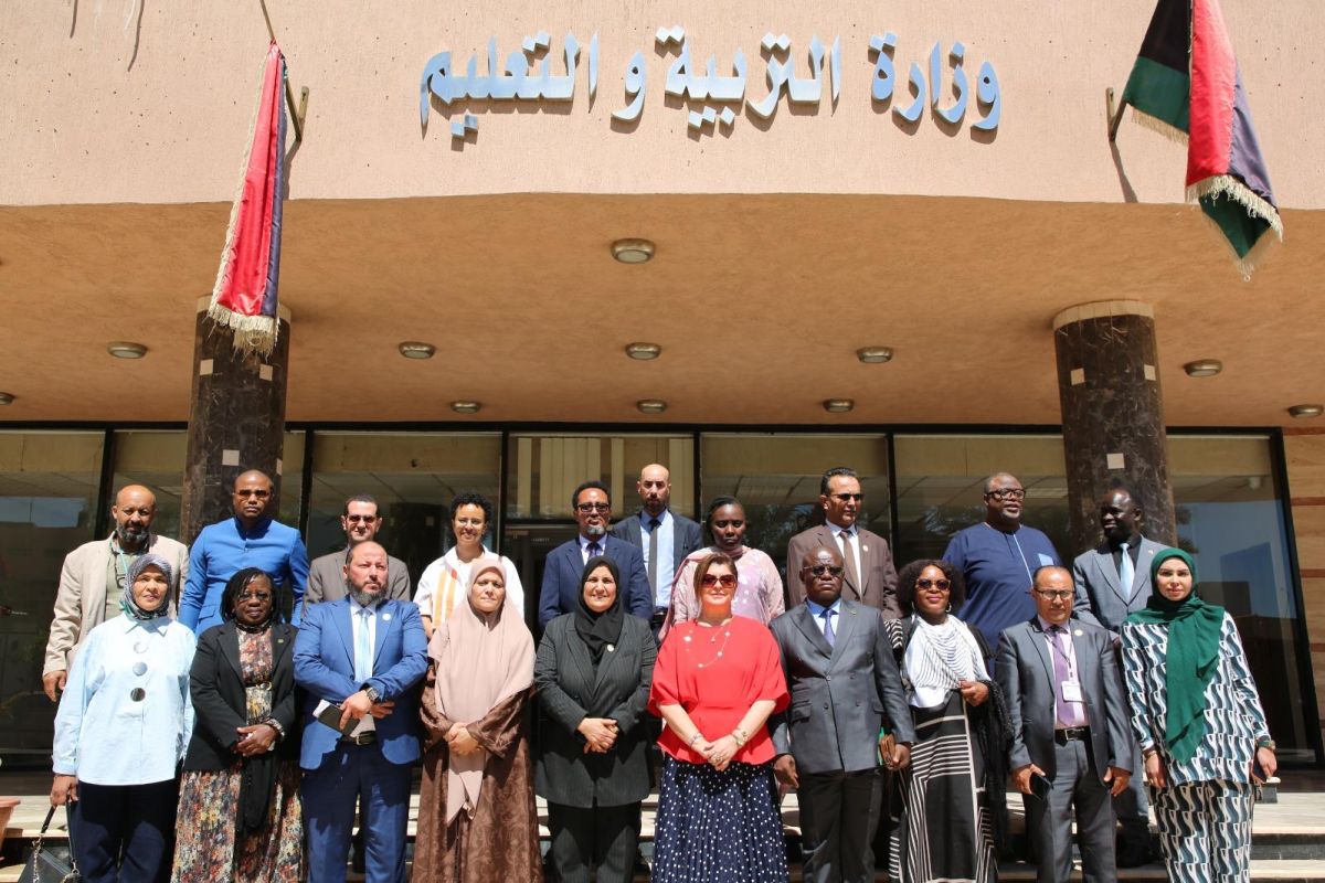 تزامنًا مع الاحتفال بيوم الطفل الأفريقي.. وزارة التربية والتعليم تستضيف اللجنة العليا للطفولة واللجنة الأفريقية للخبراء المعنية بحقوق ورفاهية الطفل - وزارة التربية والتعليم تزامنًا مع الاحتفال بيوم الطفل الأفريقي.. وزارة التربية والتعليم تستضيف اللجنة العليا للطفولة واللجنة الأفريقية للخبراء المعنية بحقوق ورفاهية الطفل