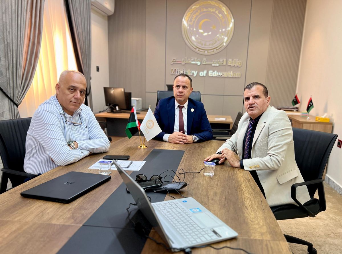 وزير التربية والتعليم يبحث مع لجنة إعداد الخطة الاستراتيجية للوزارة برنامج عملها وموقفها التنفيذي - وزارة التربية والتعليم وزير التربية والتعليم يبحث مع لجنة إعداد الخطة الاستراتيجية للوزارة برنامج عملها وموقفها التنفيذي