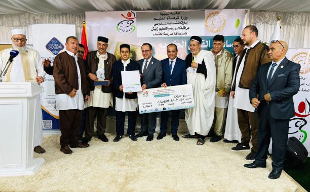 مديرا مكتب شؤون الوزير والمركز الوطني للامتحانات في جولة تفقدية لعدد من مدارس مراقبة جنزور