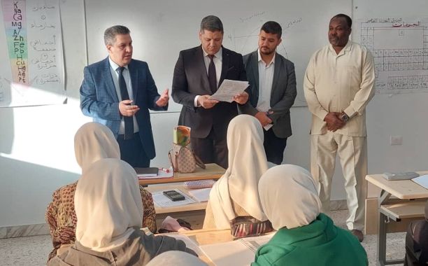الْوزِير يبحث مَع السّفير البريطاني لدَى ليبيا دعم تعلِيم اللغة الإنجليزية