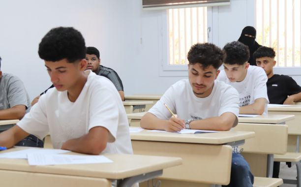 اختتام امتحانات الدور الأول لشهادة إتمام مرحلة التعليم الثانوي للعام الدراسي 2025 - 2026م ​