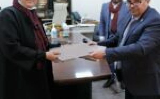 الوزير يتابع أعمال اللجنة المسؤولة عن طباعة الكتاب المدرسي