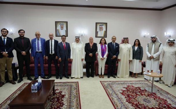 وزير التَّربية والتَّعليم يبحث مع المعهد العربي للتّخطيط الاِستفادة من برامج المعهد