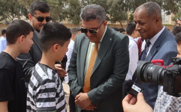 وَزِير التّربية والتّعليم يشهد اِحتفالية مدرسة العَلمين بِنهاية العام الدّارسي 2023 - 2024م - وزارة التربية والتعليم الوزِير يتفقّد اِستئناف الدّراسة بمدرسة "المُجاهِد علي المَنقوش" وسير العمل بدِيوان المراقبة