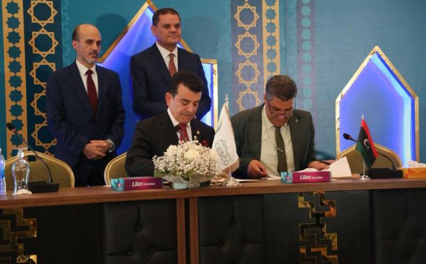 الوزير يستقبل رئيس دائرة الأتراك وتجمعات الأقارب في المهجر بوزارة الثقافة والسياحة التركية