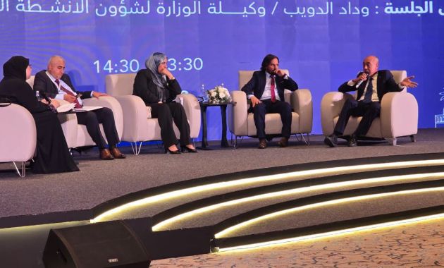 اختتام البرنامج التوعوي حول مخاطر الألغام ومخلفات الحروب بكلية اللغات جامعة سبها