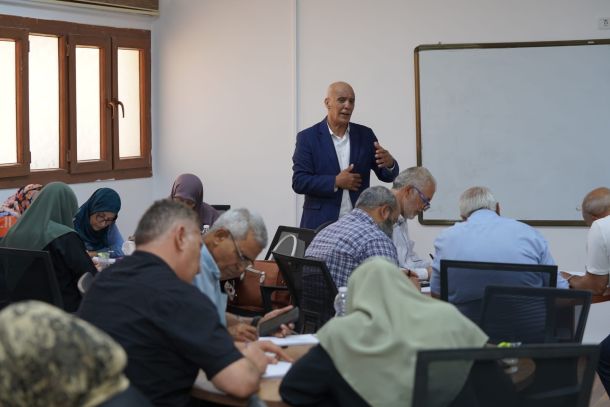 المنصة التدريبية تواصل برامجها بدورة "توظيف تطبيق الجيوجبرا في تدريس مادة الرياضيات"