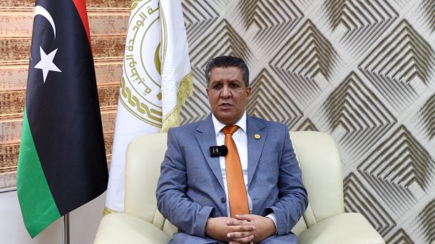 الوَزِير ومُدير المركز الوطني للامتحانات يَعتمدان نتائج اِمتحانات شهادة إتمام مرحلة التعليم الثانوي - وزارة التربية والتعليم الوَزِير ومُدير المركز الوطني للامتحانات يَعتمدان نتائج اِمتحانات شهادة إتمام مرحلة التعليم الثانوي