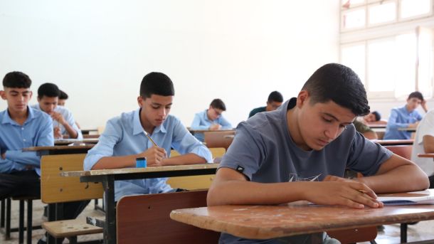 لجنة شؤون المعلمين تناقش المحضر التاسع برئاسة وكيل الوزارة لشؤون المراقبات